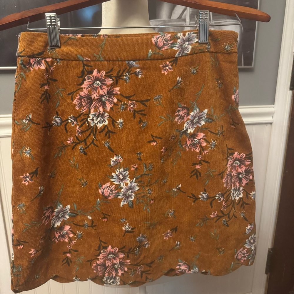 Chance Burnt Orange Floral Corduroy Mini Skirt Scalloped Hem Size Medium